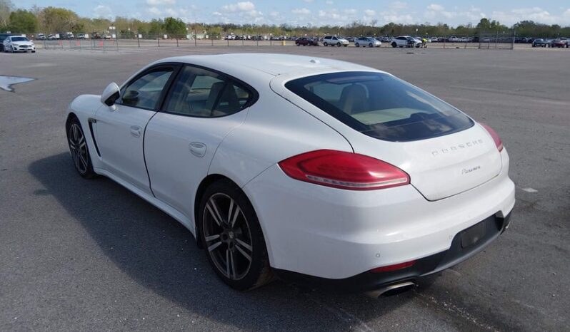 
								2015 Porsche Panamera full									