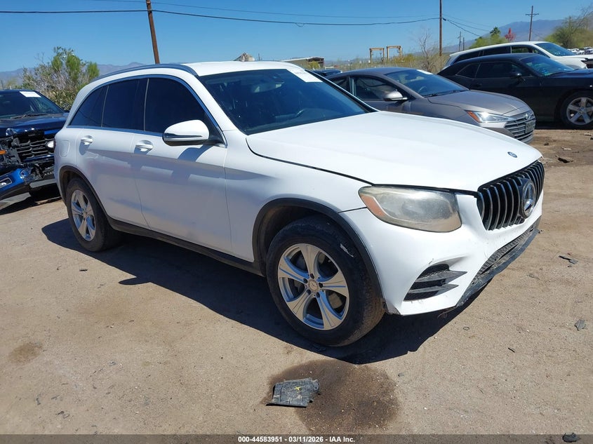 2016 Mercedes-benz Glc
