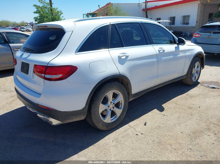 2016 Mercedes-benz Glc