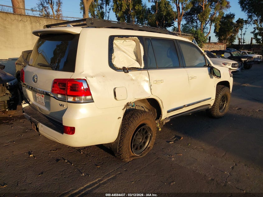 2016 Toyota Land cruiser