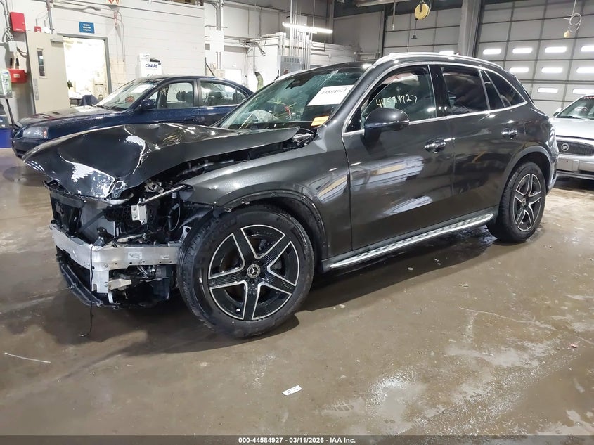 2026 Mercedes-benz Glc