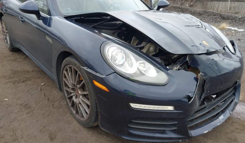 
								2016 Porsche Panamera full									