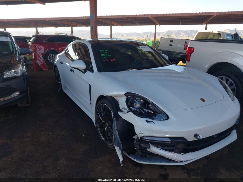 2019 Porsche Panamera