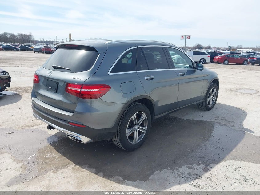 2017 Mercedes-benz Glc