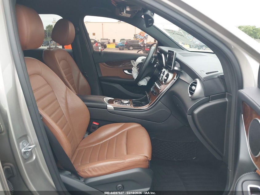 2019 Mercedes-benz Glc