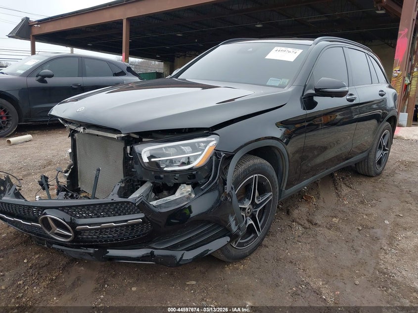 2021 Mercedes-benz Glc