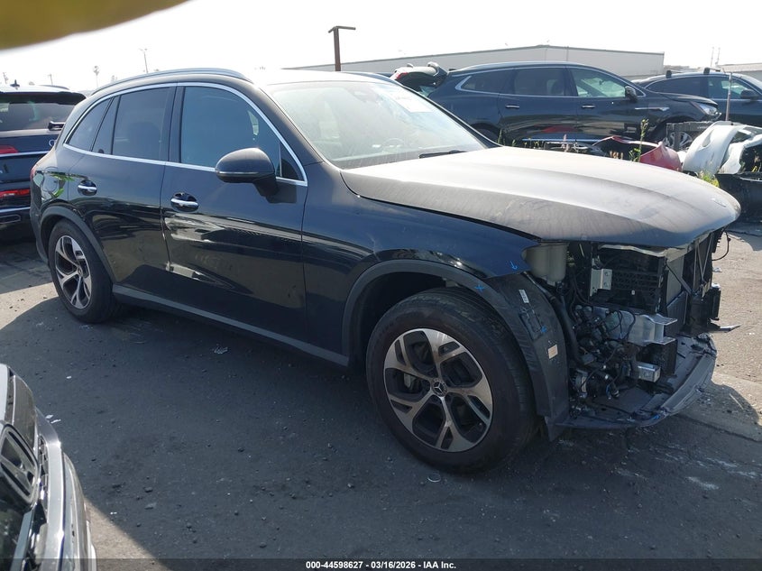 2025 Mercedes-benz Glc