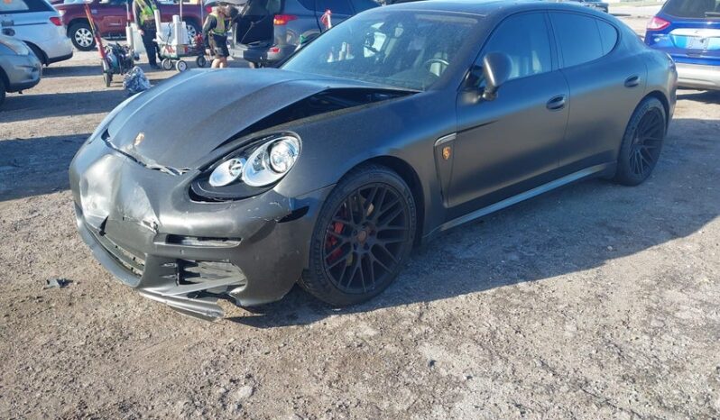 
								2016 Porsche Panamera full									