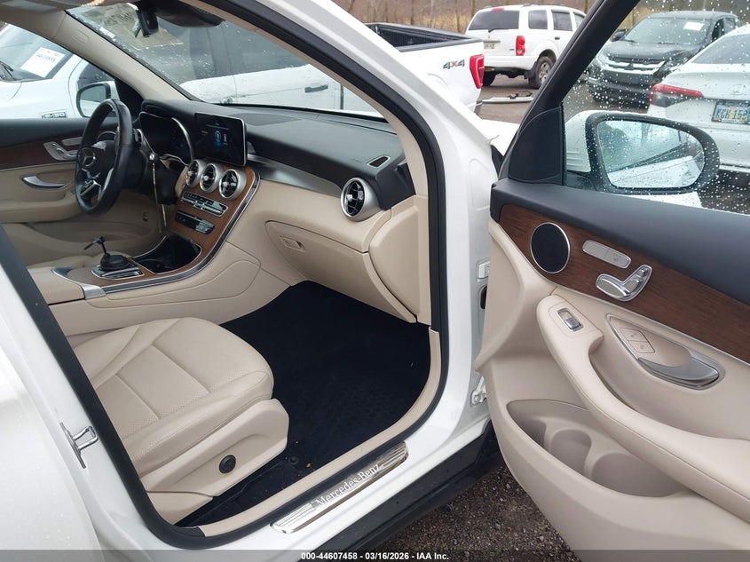 2022 Mercedes-benz Glc