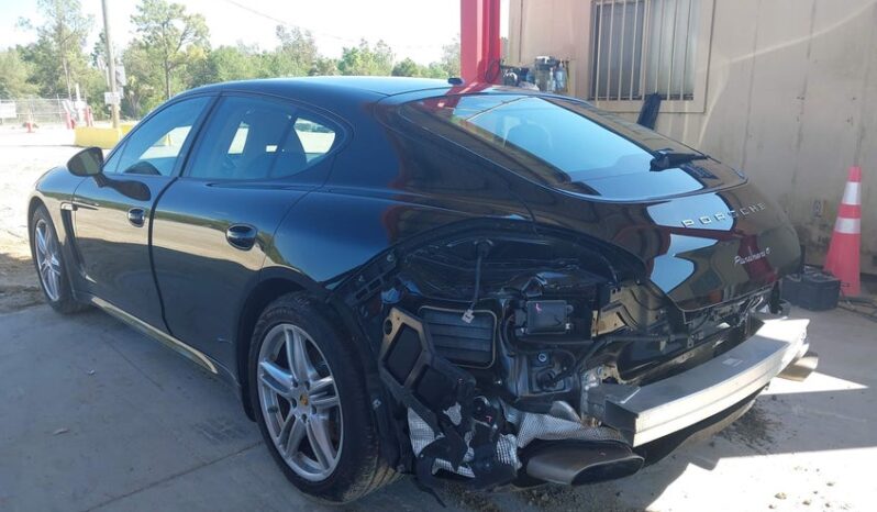 
								2016 Porsche Panamera full									