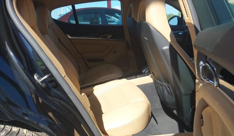 
								2016 Porsche Panamera full									