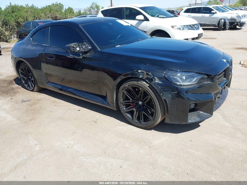 2025 BMW M2
