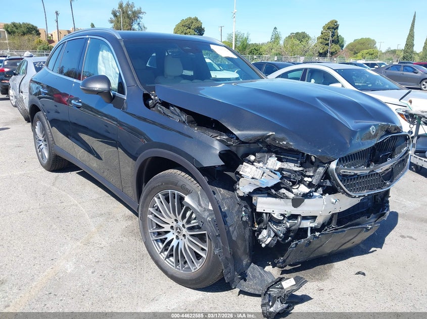 2026 Mercedes-benz Glc