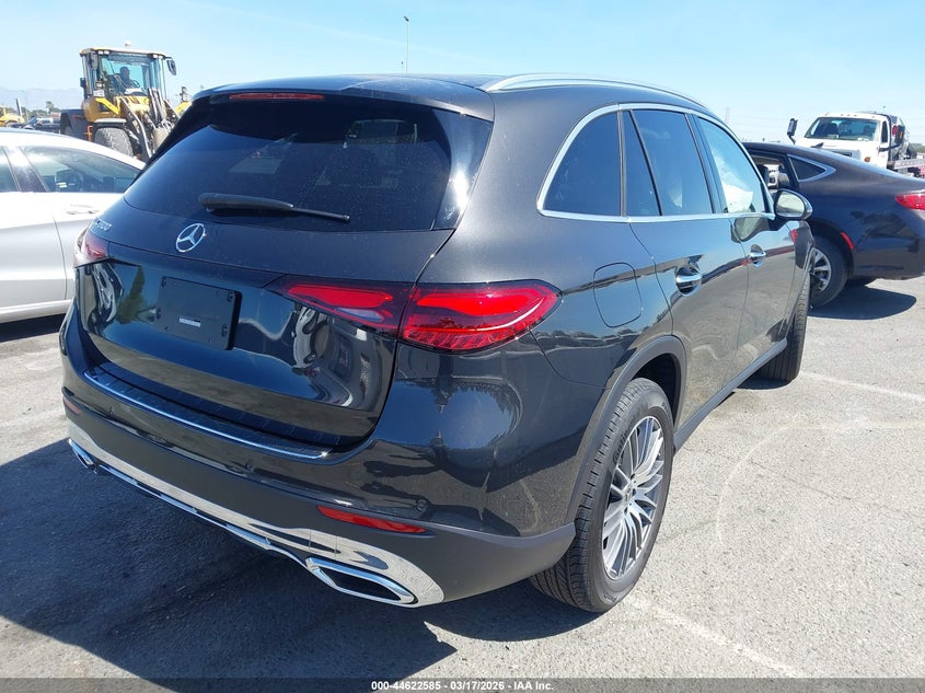 2026 Mercedes-benz Glc