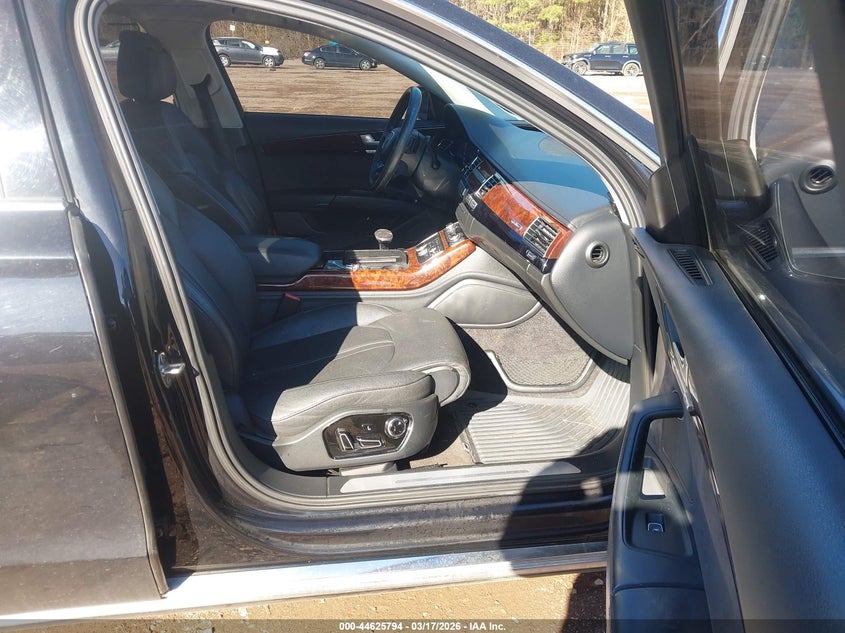 2012 Audi A8