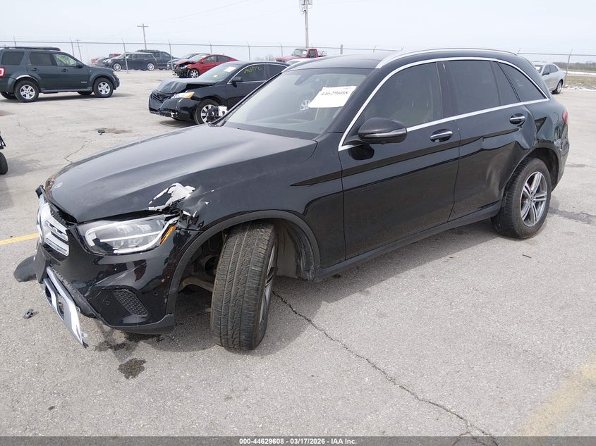 2021 Mercedes-benz Glc