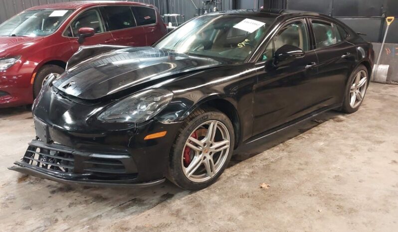 
								2018 Porsche Panamera full									