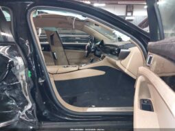 
										2018 Porsche Panamera full									