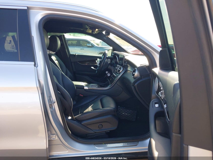 2020 Mercedes-benz Glc