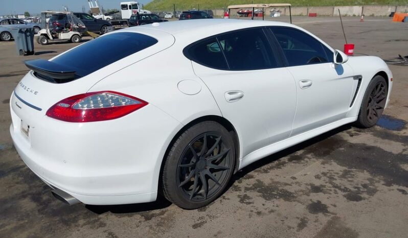 
								2012 Porsche Panamera full									