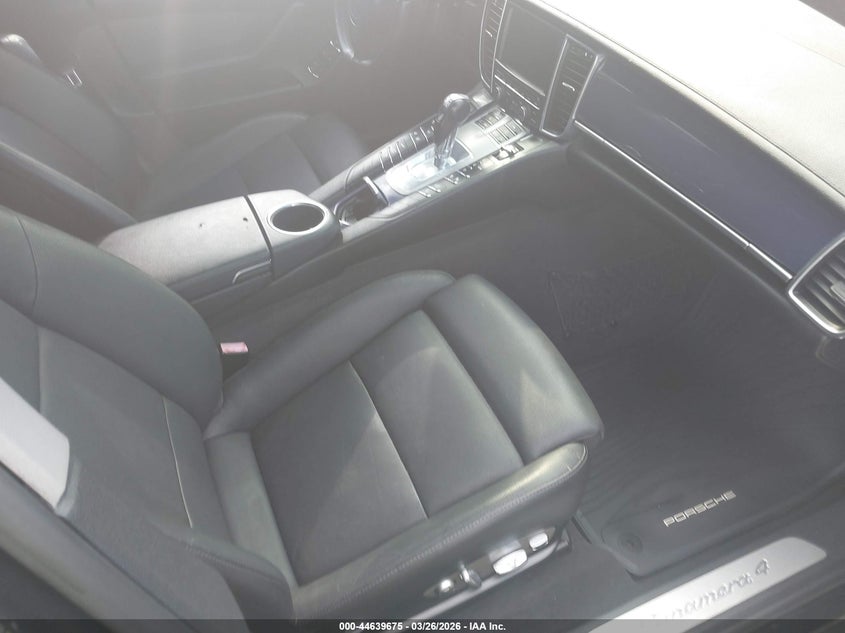 2011 Porsche Panamera