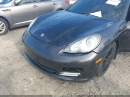 
										2011 Porsche Panamera full									