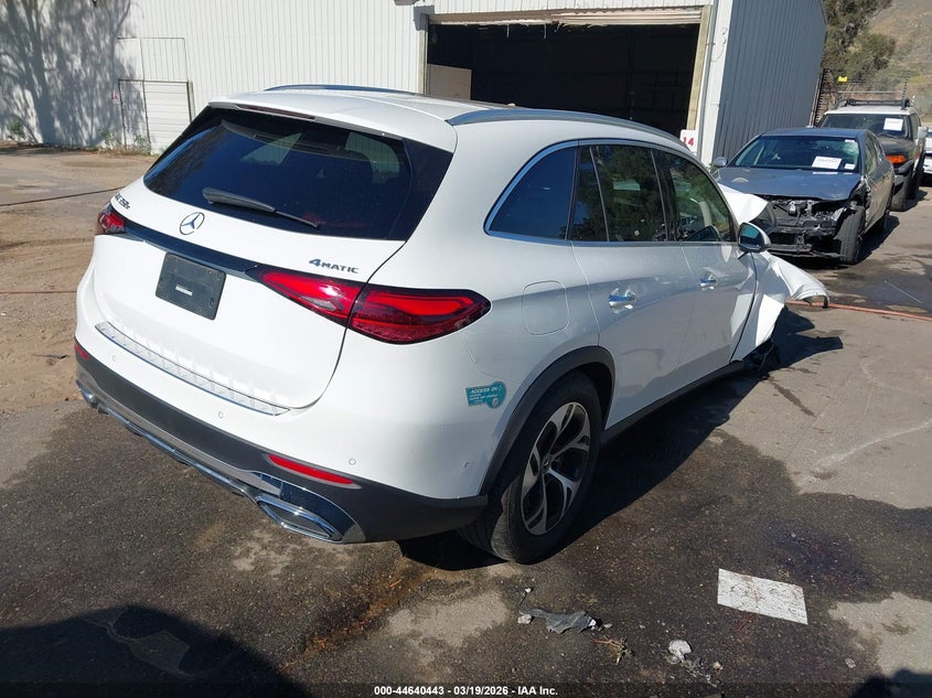 2025 Mercedes-benz Glc