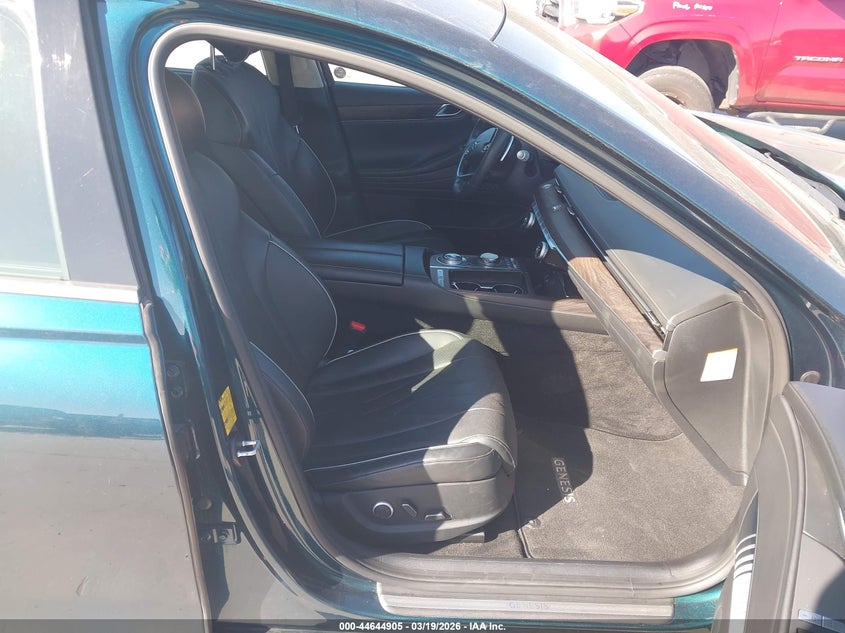 2023 Genesis G80
