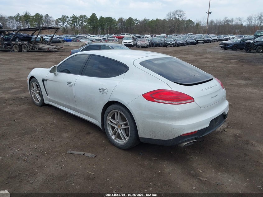2016 Porsche Panamera
