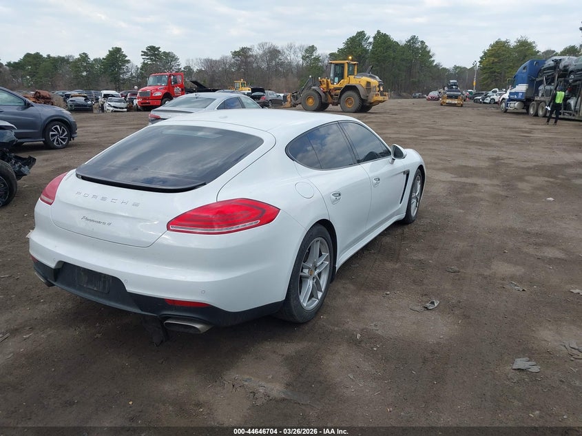 2016 Porsche Panamera