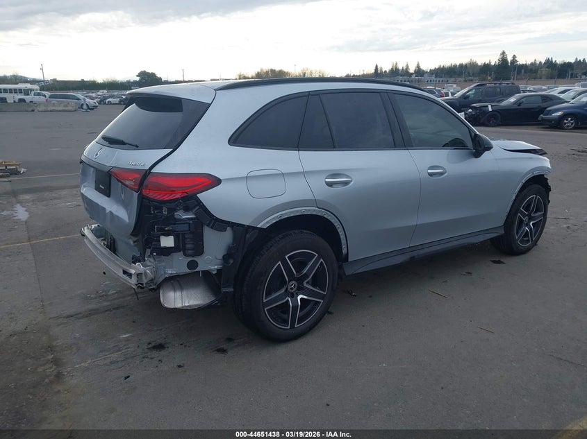 2026 Mercedes-benz Glc