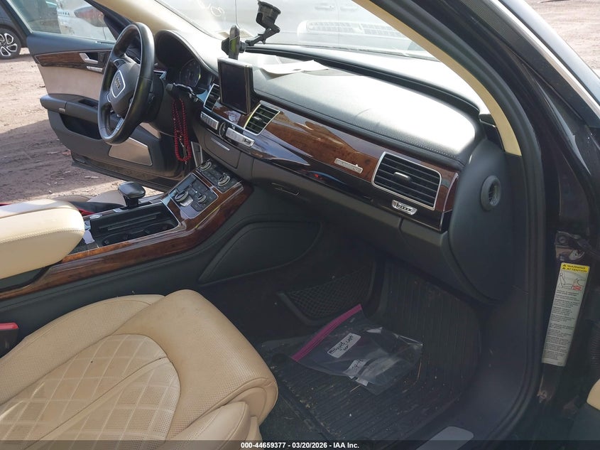 2014 Audi A8