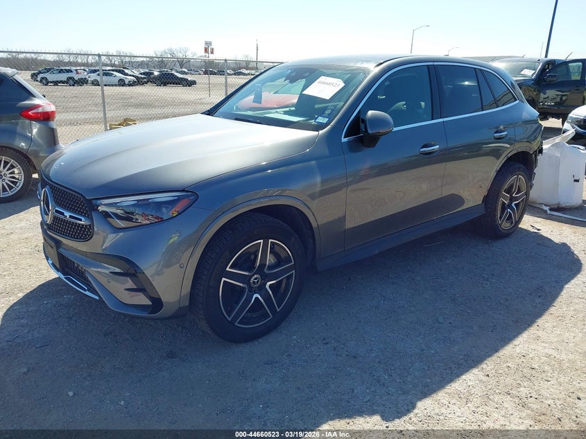 2023 Mercedes-benz Glc