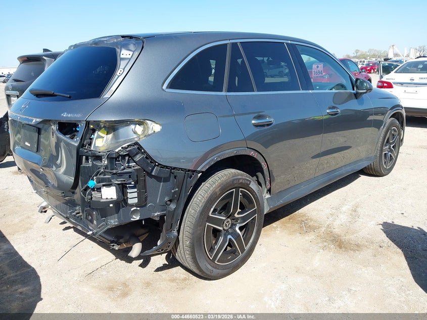 2023 Mercedes-benz Glc