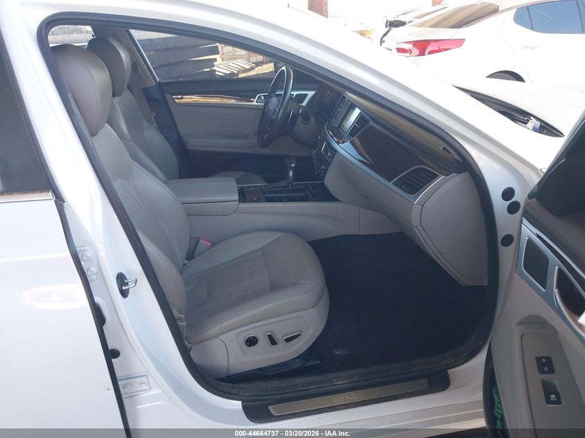2018 Genesis G80
