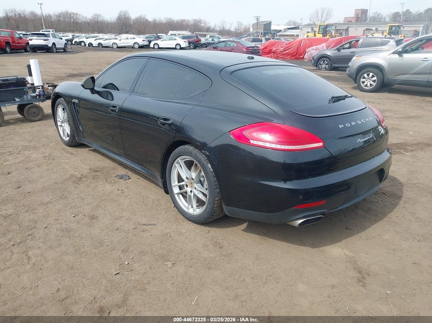 2016 Porsche Panamera