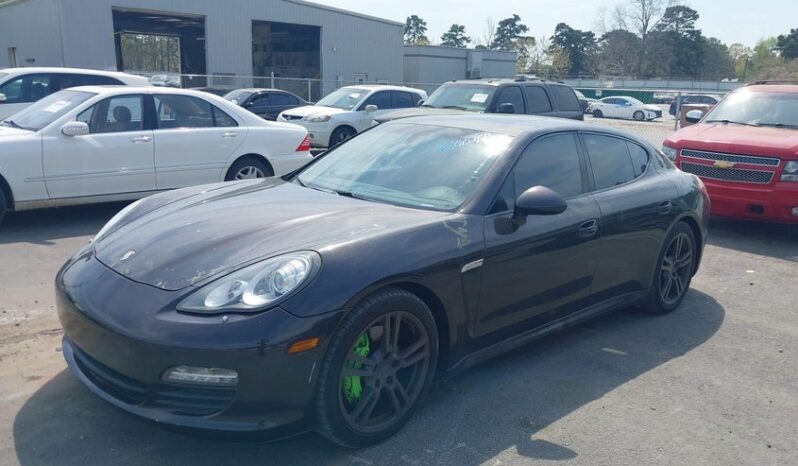 
								2012 Porsche Panamera full									