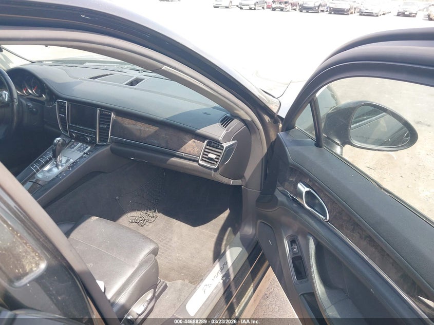2012 Porsche Panamera