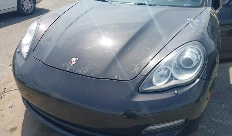 
								2012 Porsche Panamera full									