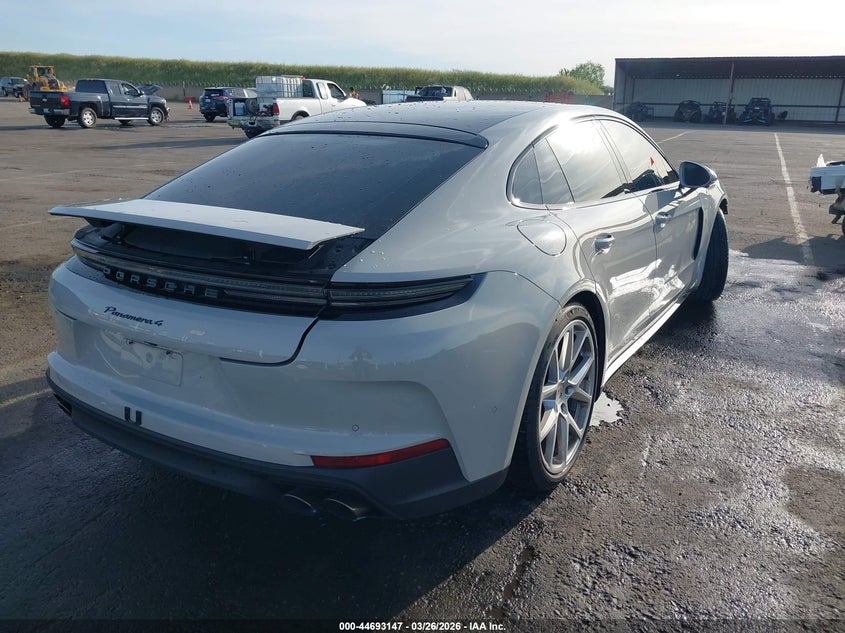 2025 Porsche Panamera