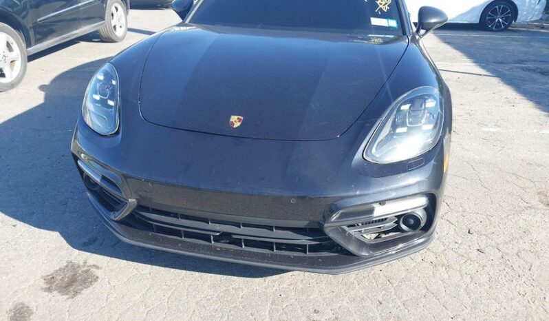 
								2017 Porsche Panamera full									