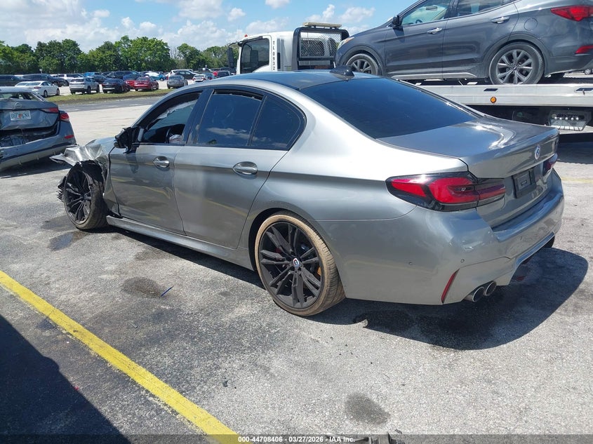 2021 BMW M5
