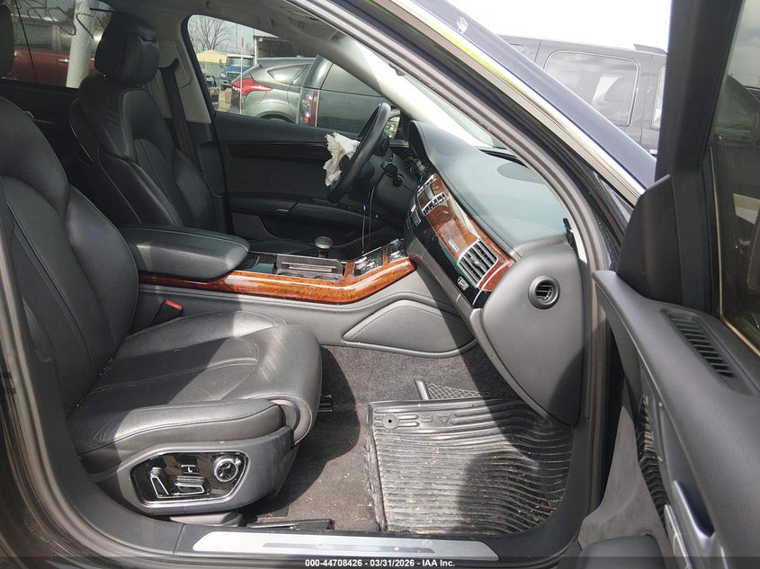 2013 Audi A8