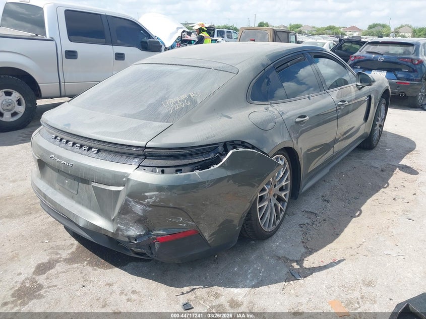 2025 Porsche Panamera