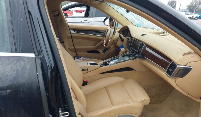 
								2013 Porsche Panamera full									