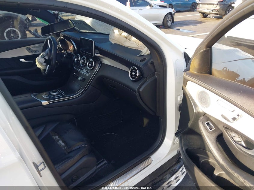 2019 Mercedes-benz Glc coupe