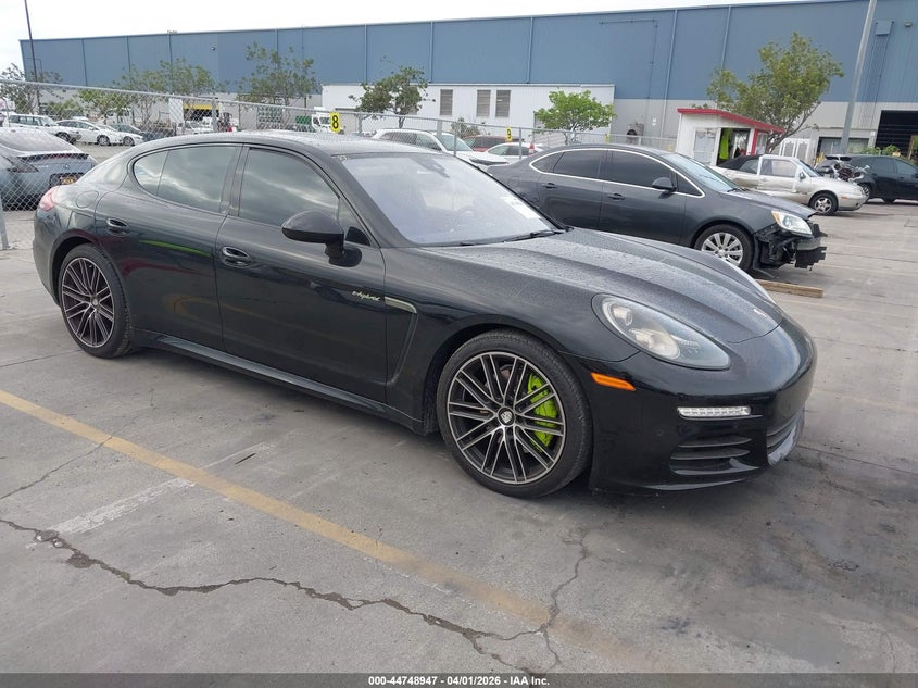 2015 Porsche Panamera