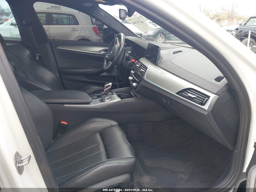 2020 BMW M5