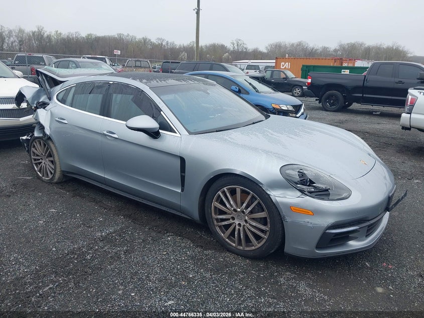 2018 Porsche Panamera