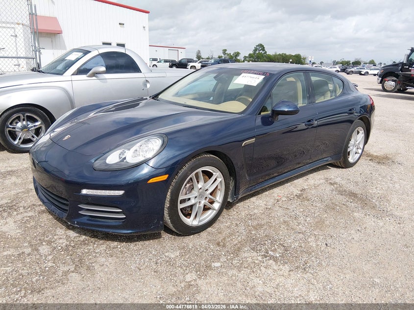 2014 Porsche Panamera